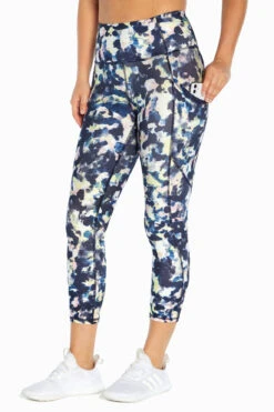 Marika Ignite Side Pocket Mid Calf Capri