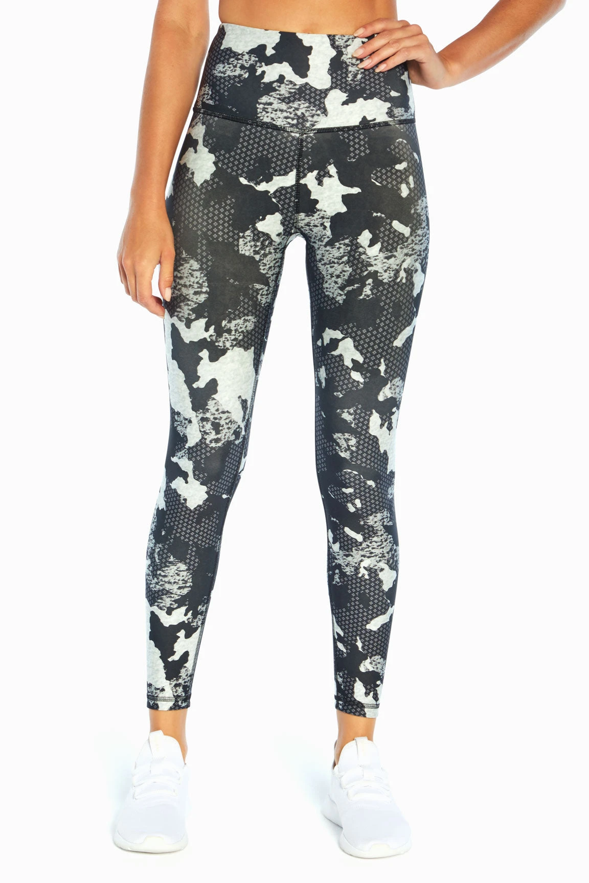 Marika Astrid Ankle Reversible Legging - Image 18