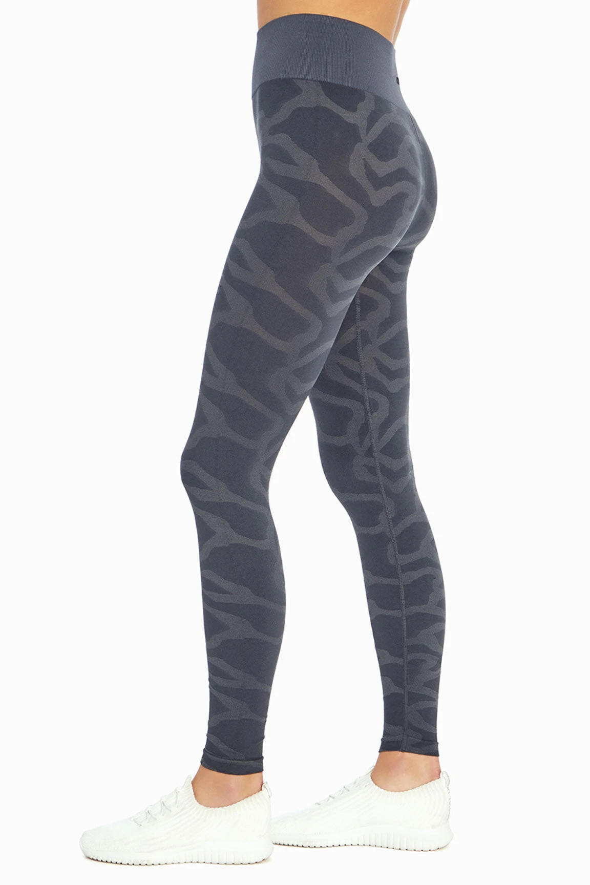 Marika Lemmy Seamless Ankle Legging - Image 6