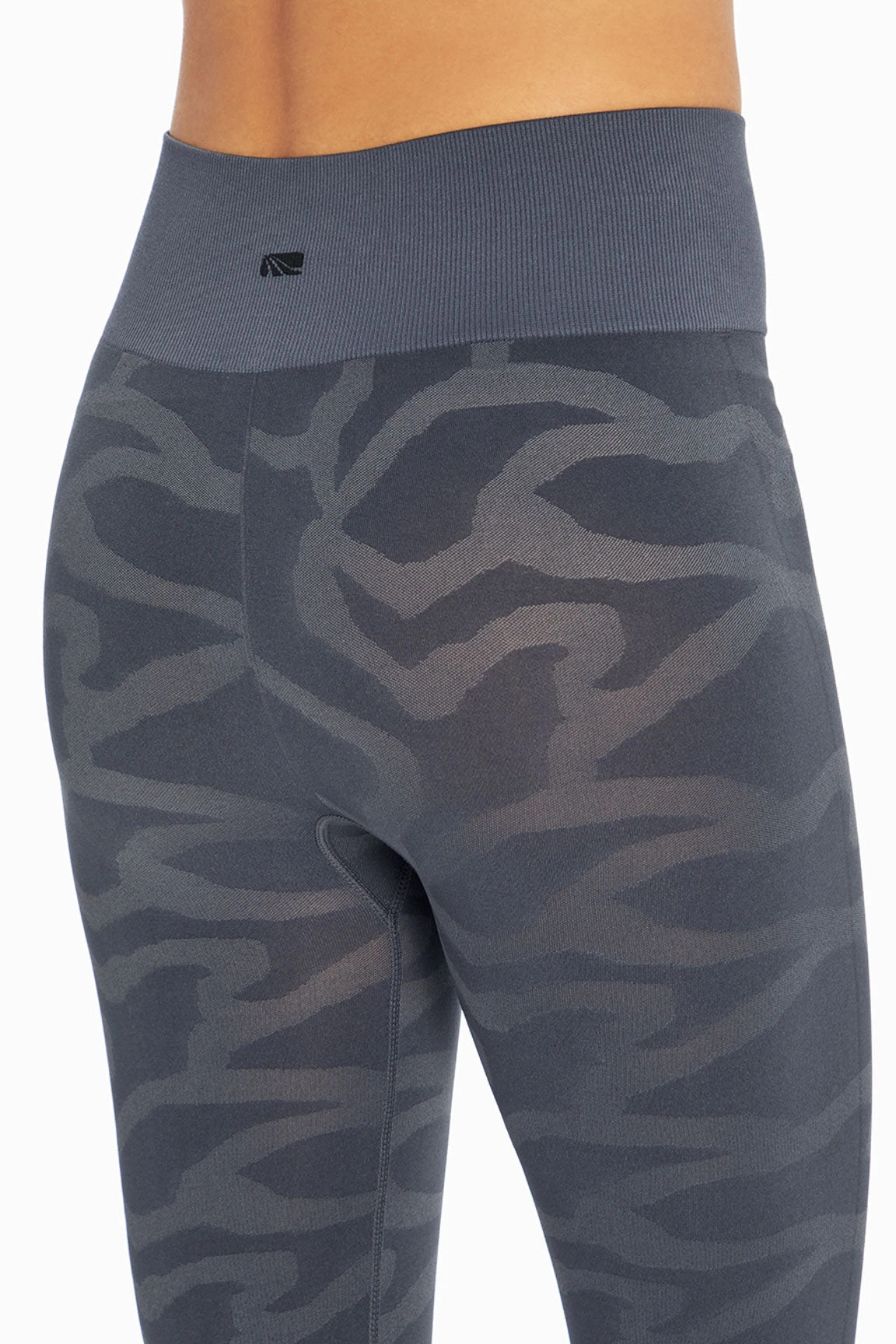 Marika Lemmy Seamless Ankle Legging - Image 8