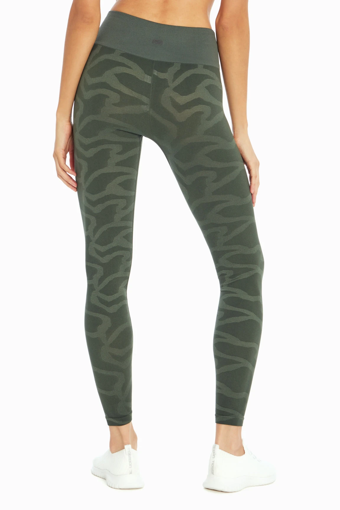 Marika Lemmy Seamless Ankle Legging - Image 3