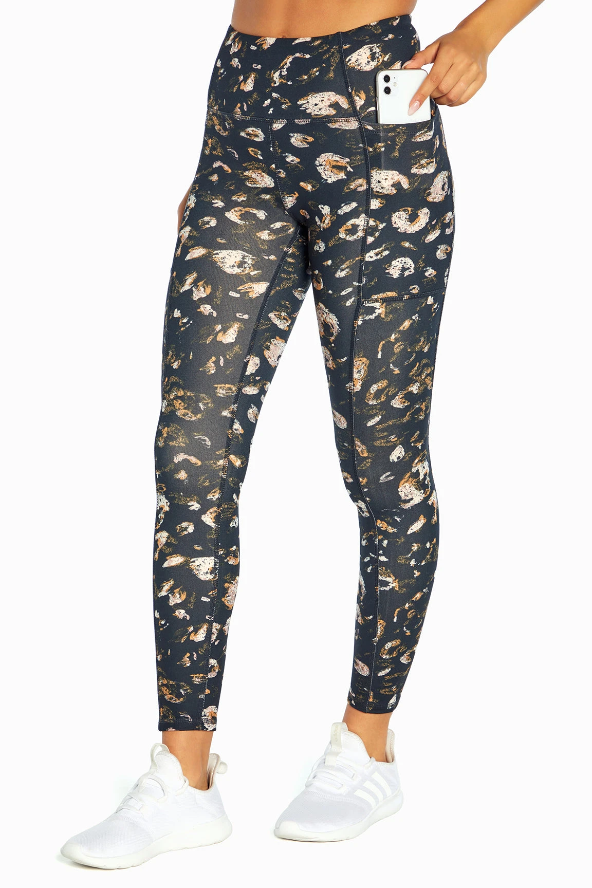 Marika Distressed Side Pocket Leopard Ankle Legging