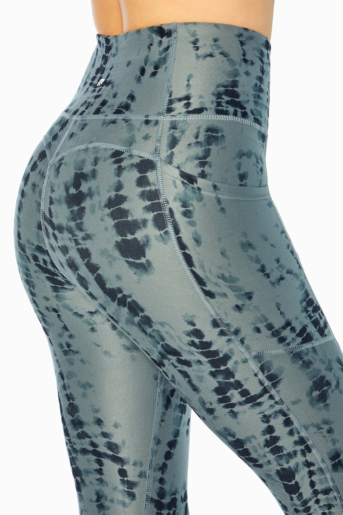 Marika Drift Side Pocket Legging - Image 12