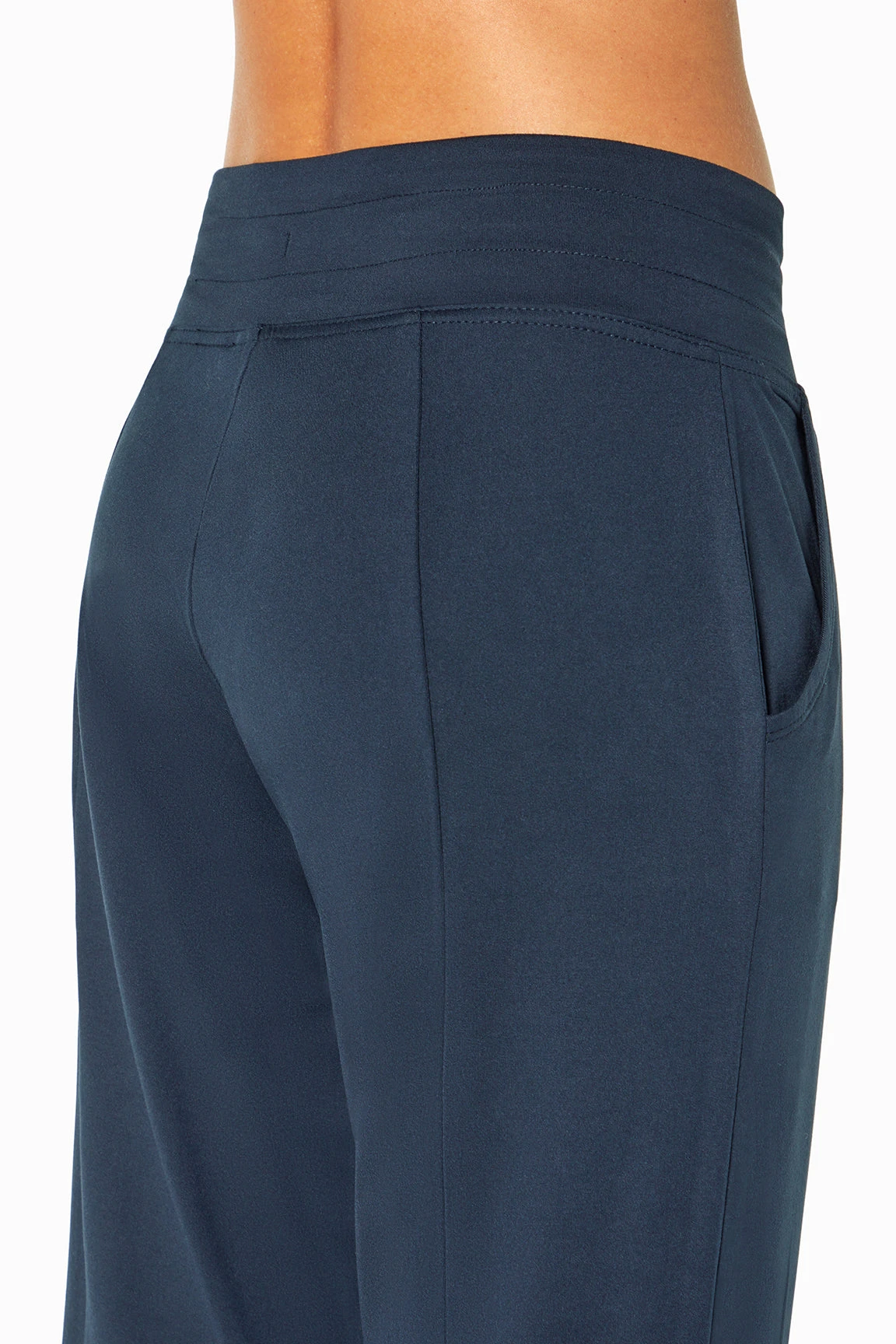 Marika Mona Pant - Image 12