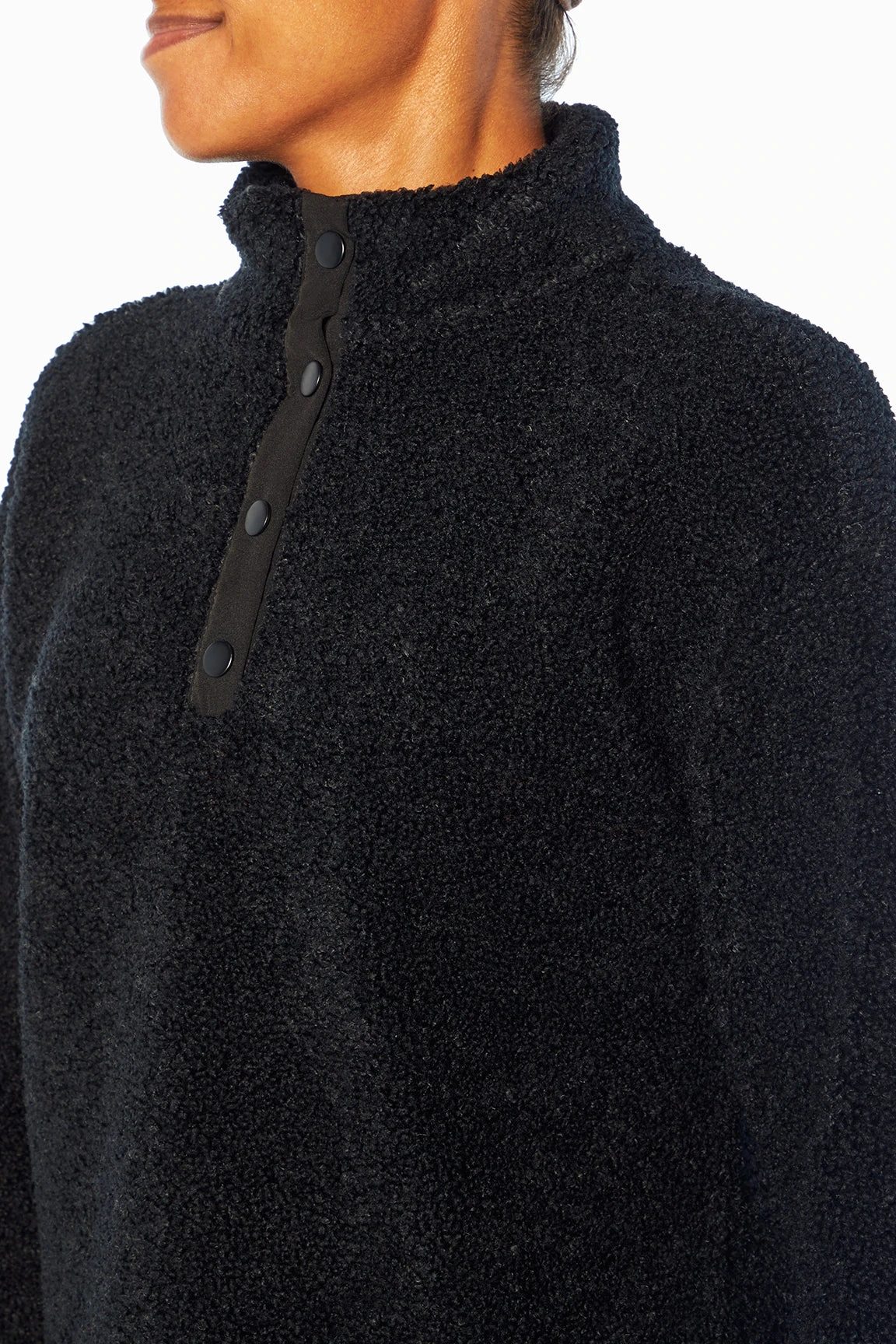 Marika Tyra Cropped Sherpa Pullover - Image 9