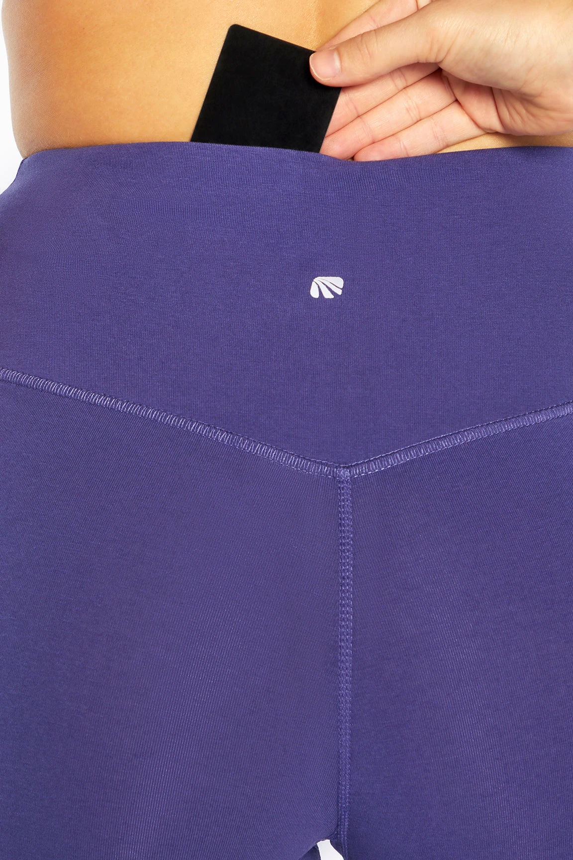 Marika Ambie Short - Image 8