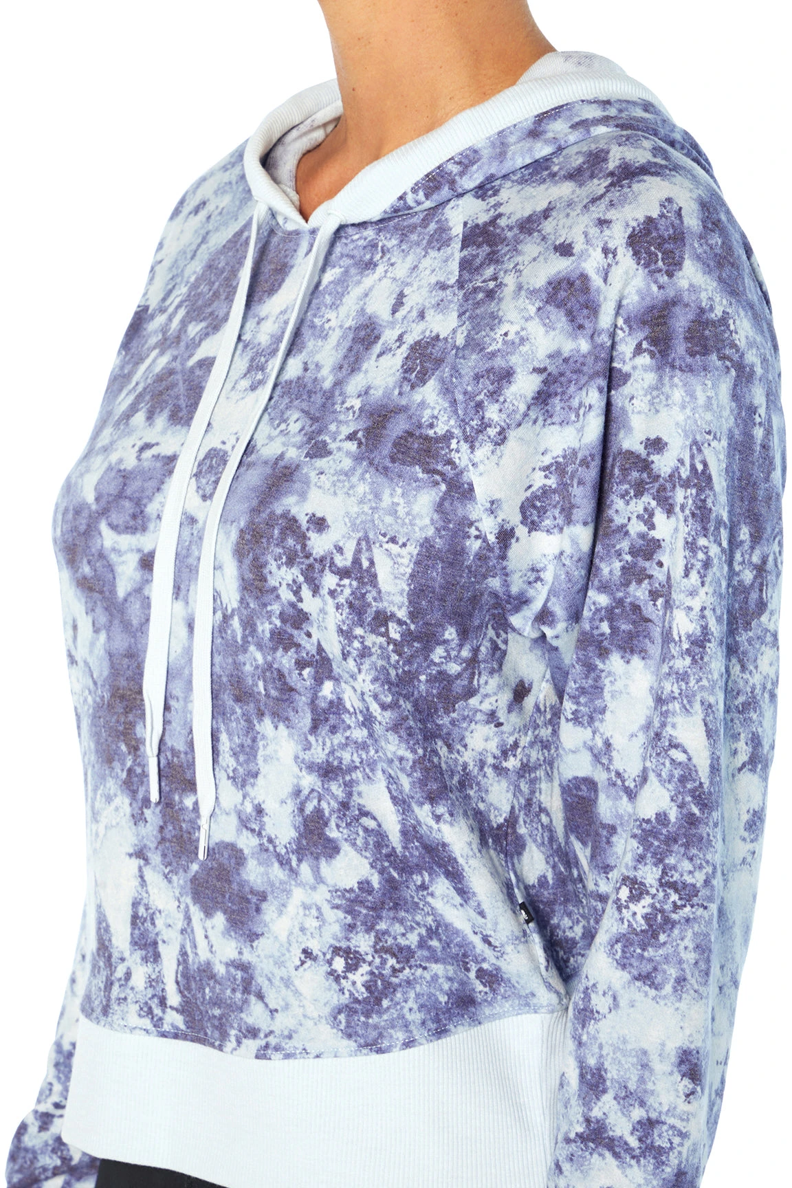 Marika Sit Back Cropped Hoodie - Image 3
