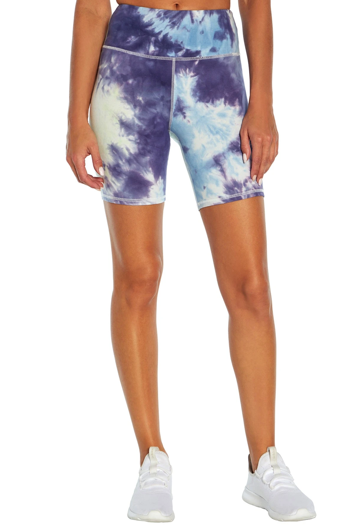 Marika Ambie Short - Image 18